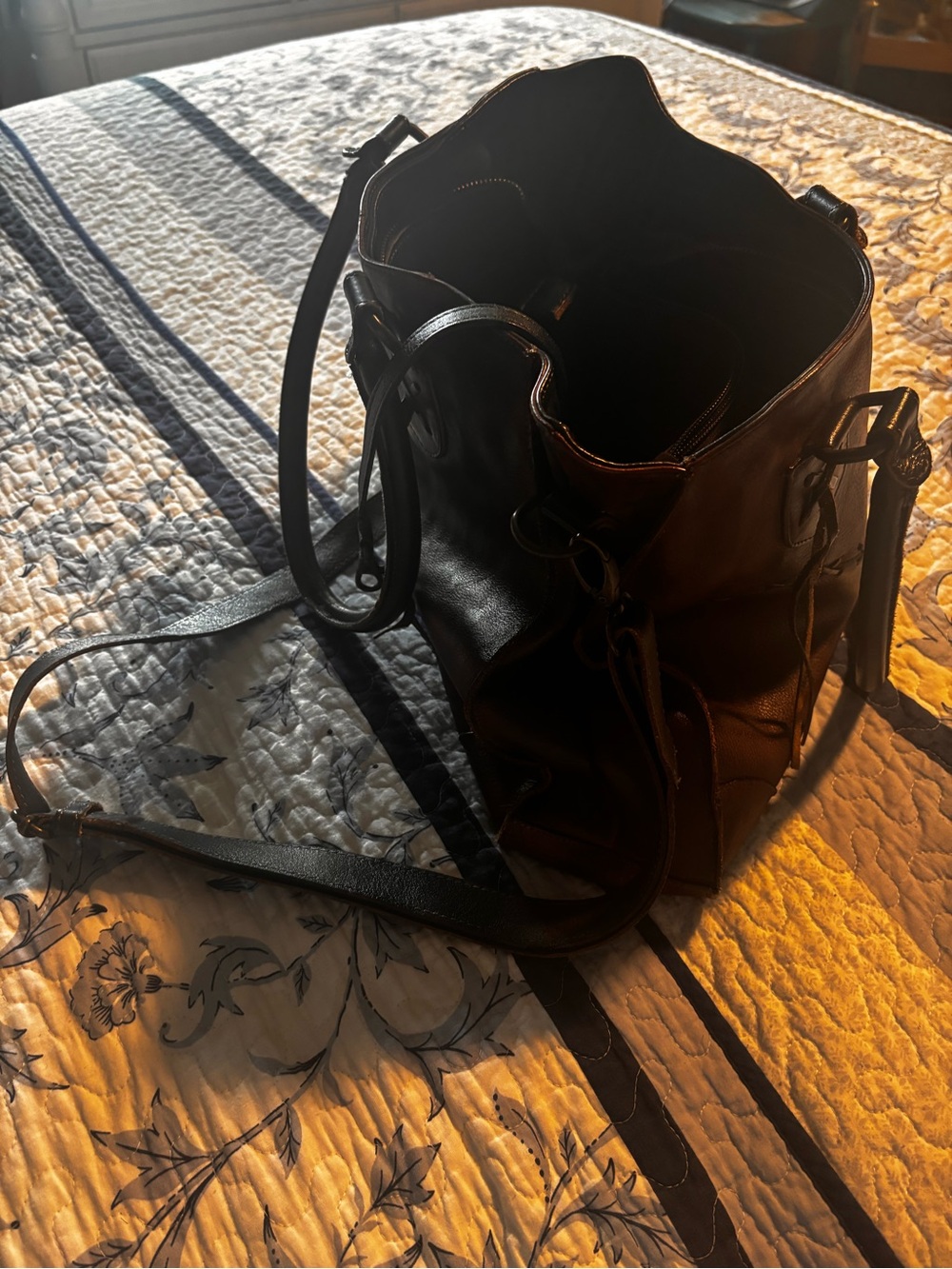 Bed Stu Distressed Brown Leather Crossbody Bag with Dark Brown Strap - Picture 8 of 10